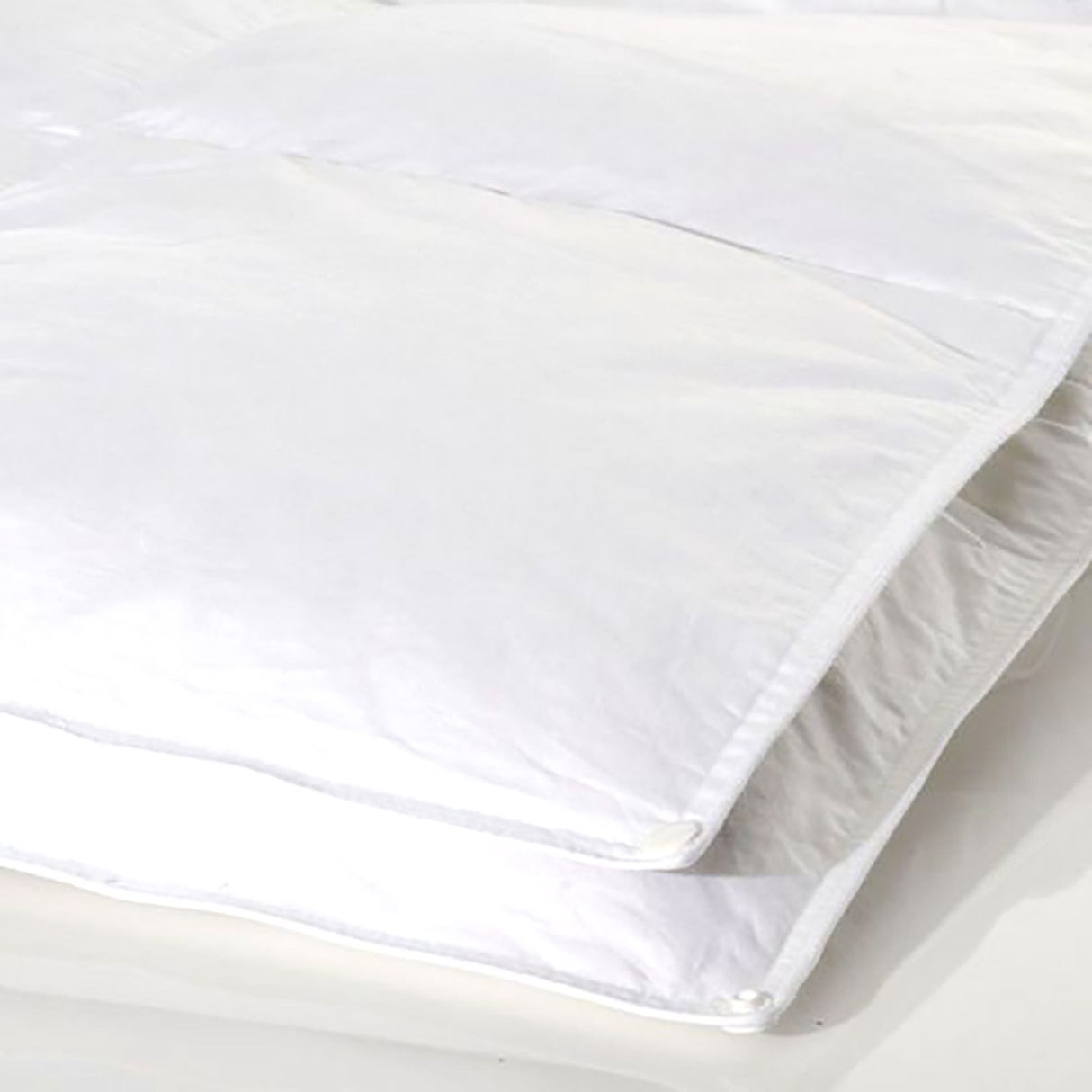 Made in AUS Four Seasons 80% White Goose Down and Feather Quilt Set by Renee Taylor | Set of Two Goose Duvets For All Year Round Comfort