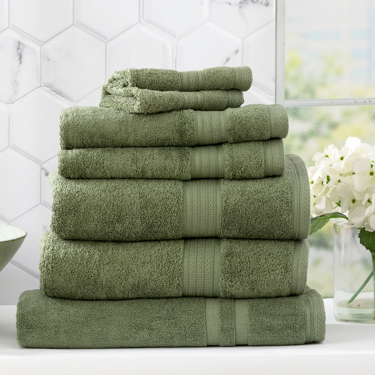 7 or 14pc Soft Deluxe Bamboo Cotton 650 GSM Towel Set by Renee Taylor